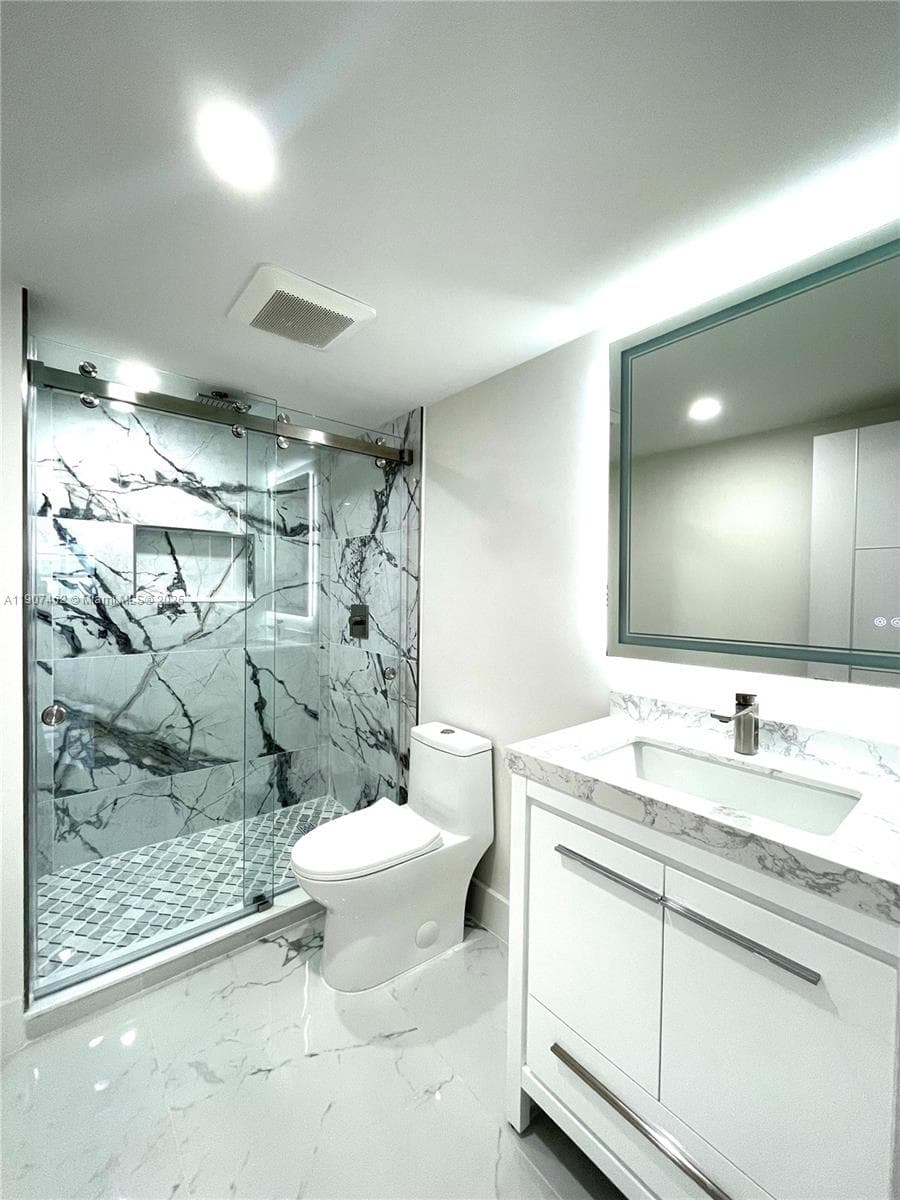 COMMODORE CONDO · #908 in Fort Lauderdale - Photo 13