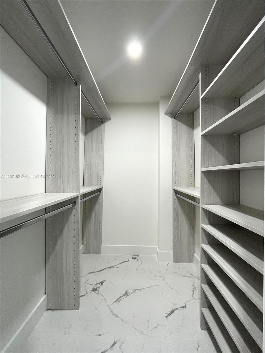 COMMODORE CONDO · #908 in Fort Lauderdale - Photo 15