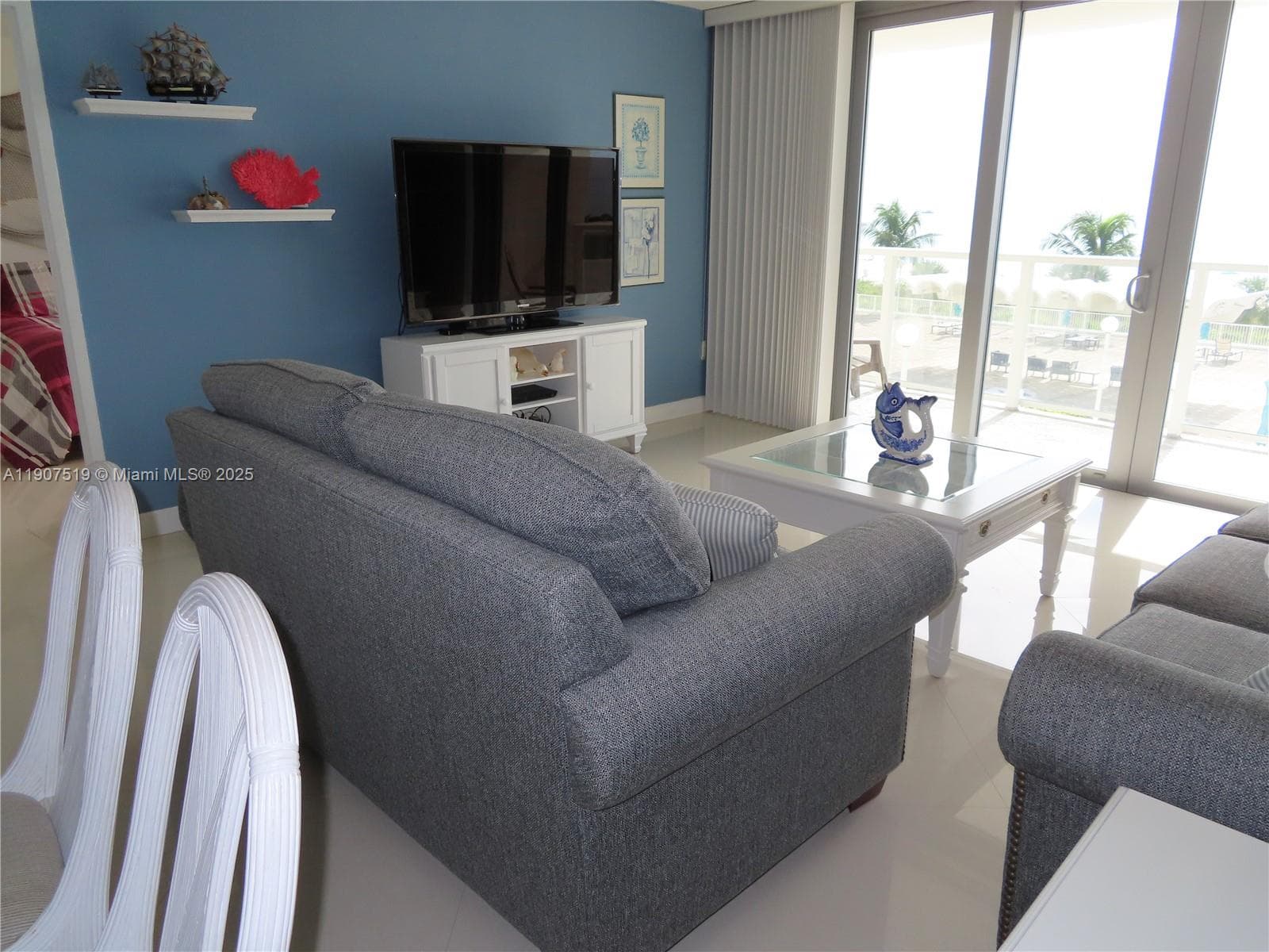 ARLEN BEACH CONDO · #304 in Miami Beach - Photo 7
