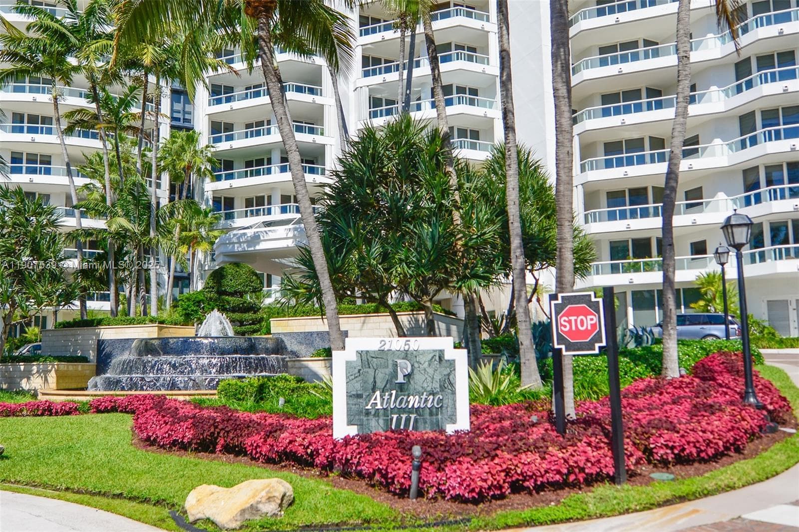 ATLANTIC III AT THE POINT · #702 in Aventura - Photo 53