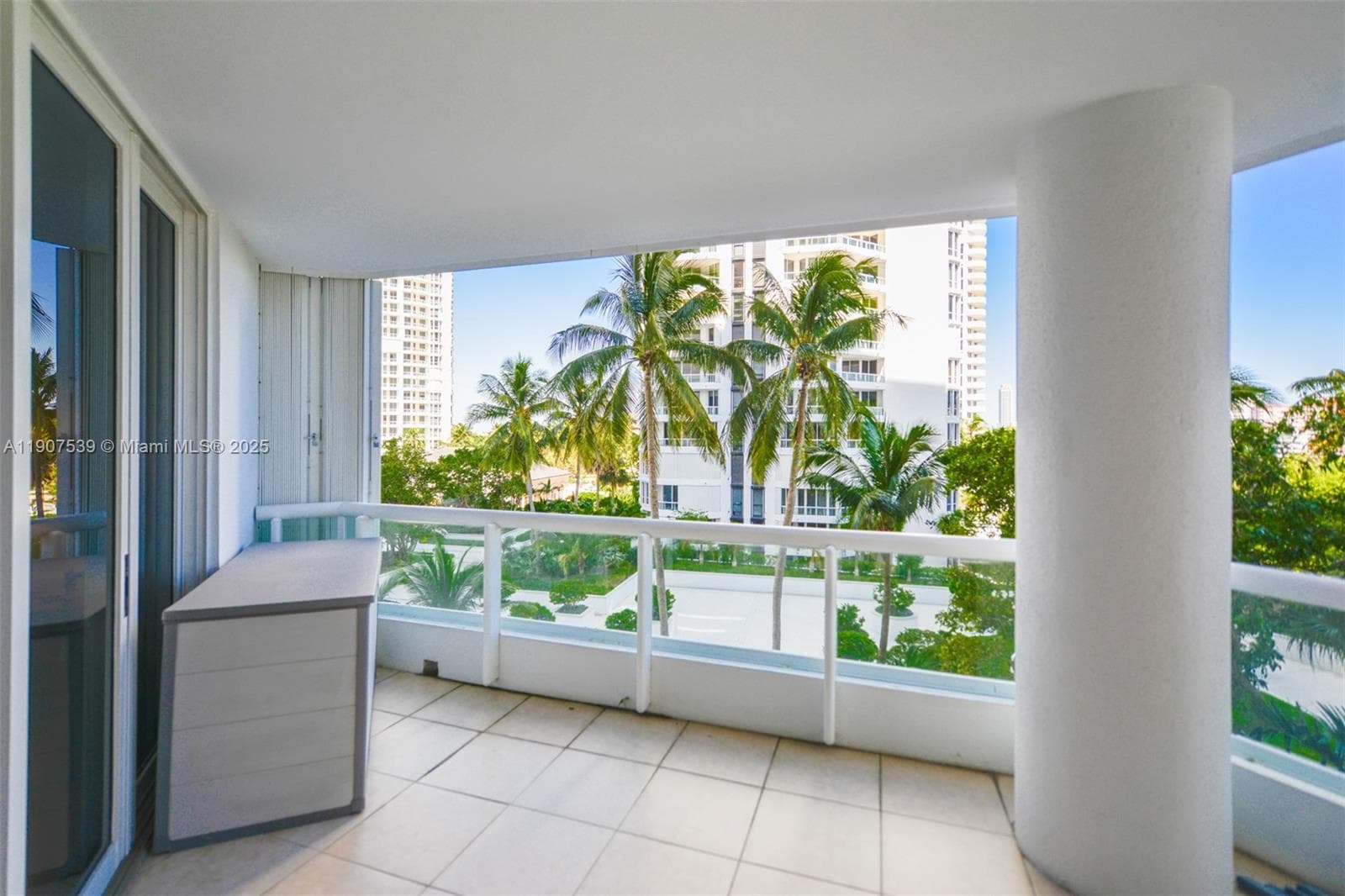 ATLANTIC III AT THE POINT · #702 in Aventura - Photo 26