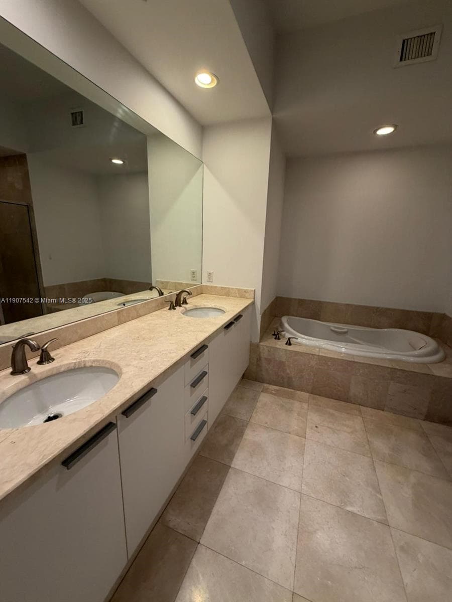 151 Biscayne · #106 in North Miami - Photo 12
