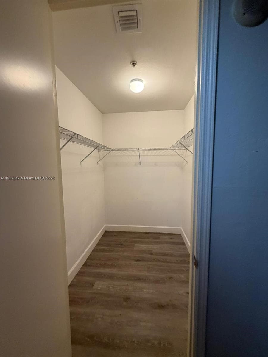 151 Biscayne · #106 in North Miami - Photo 18