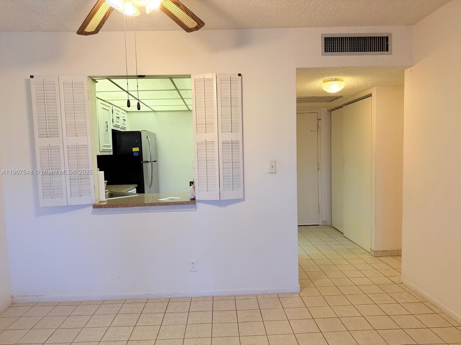 Desoto · #305 in Hallandale Beach - Photo 6