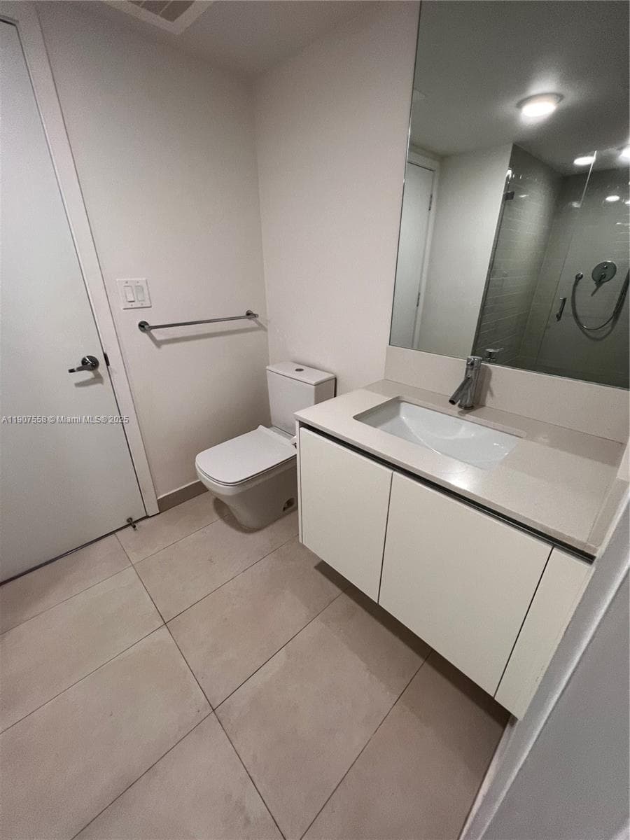The Club at Bay Harbor · #803 in Bay Harbor Islands - Photo 5