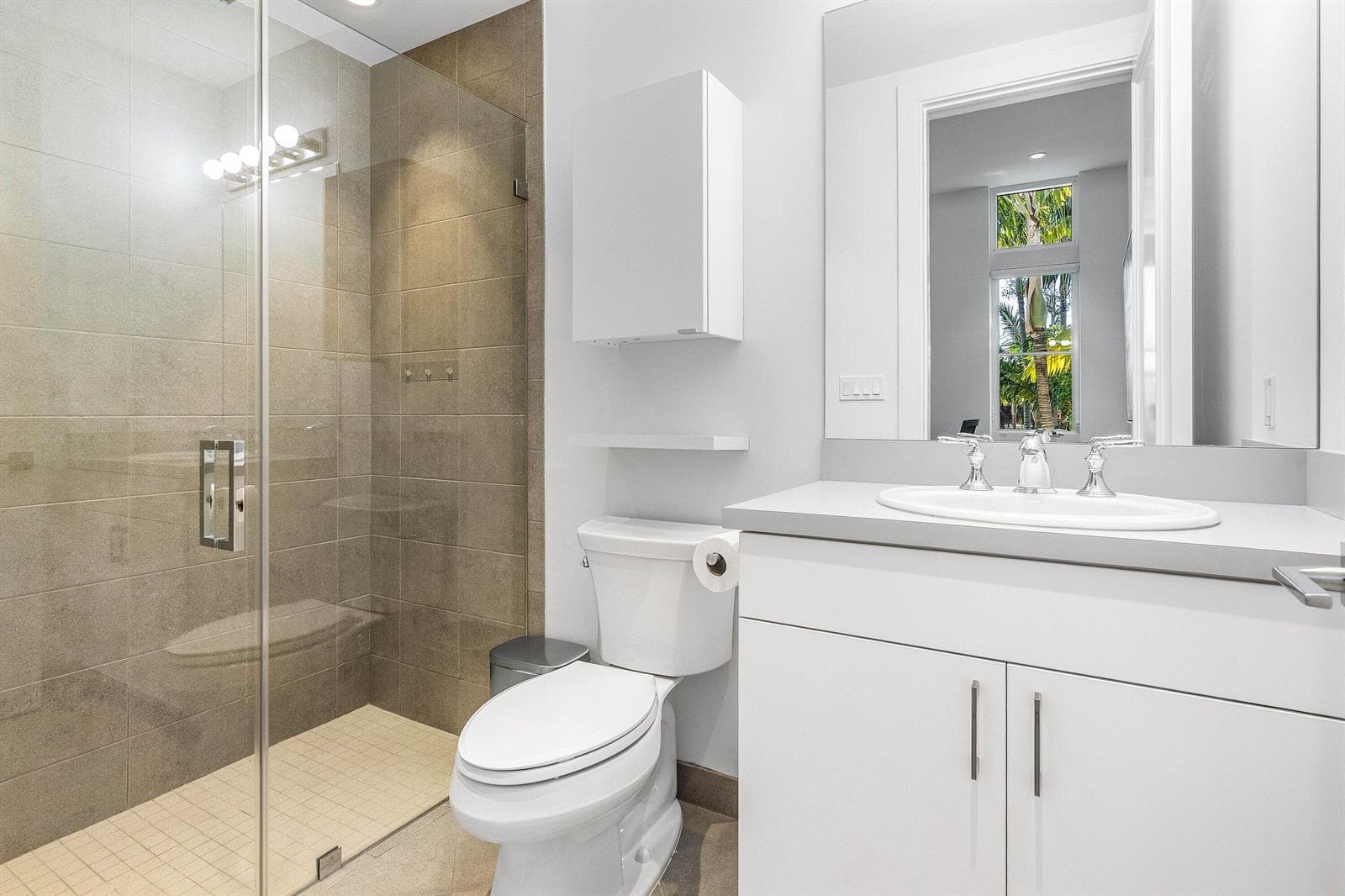 018-226PalmCourt-DelrayBeach-FL-33444-SM