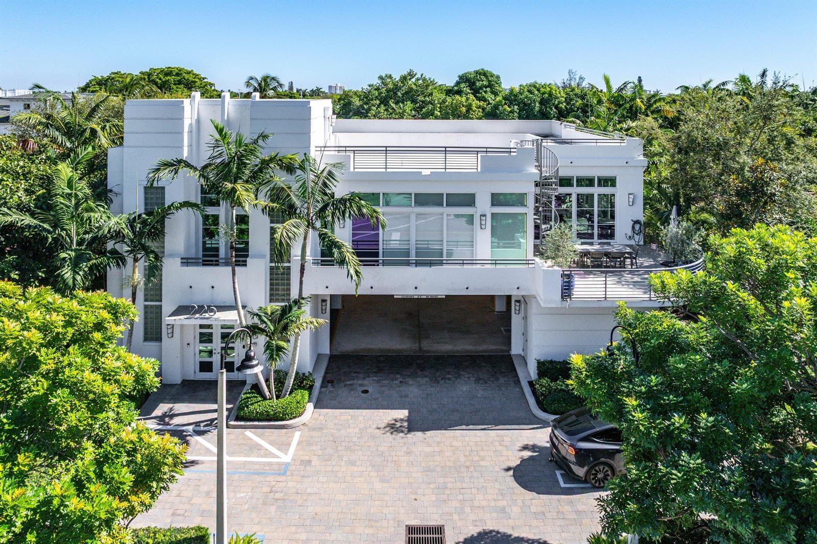 048-226PalmCourt-DelrayBeach-FL-33444-SM