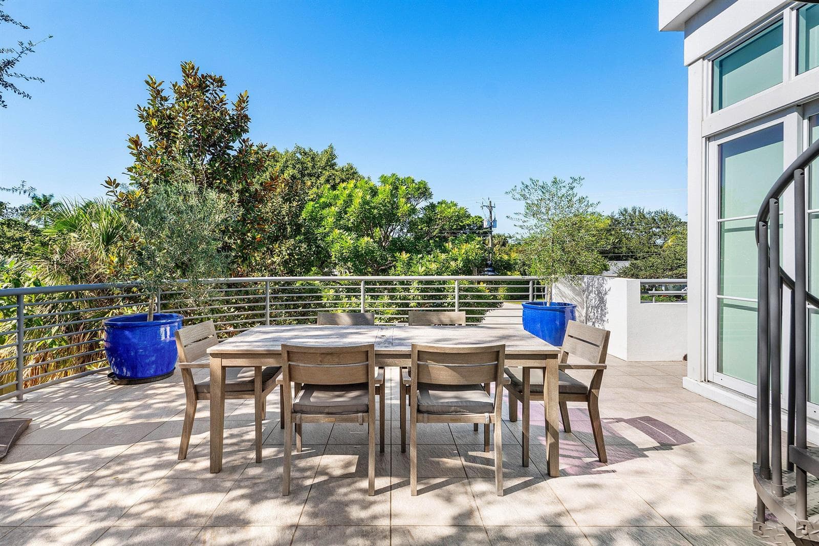 046-226PalmCourt-DelrayBeach-FL-33444-SM