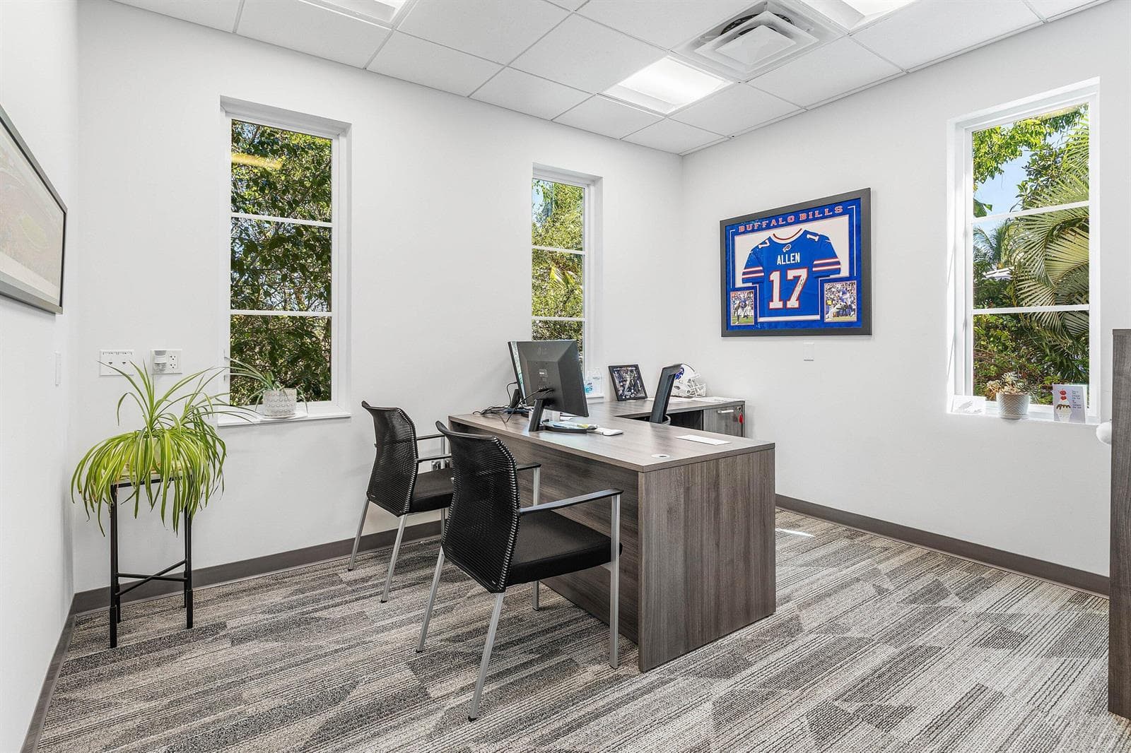 030-226PalmCourt-DelrayBeach-FL-33444-SM