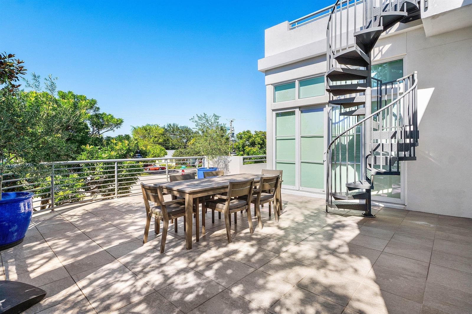 047-226PalmCourt-DelrayBeach-FL-33444-SM