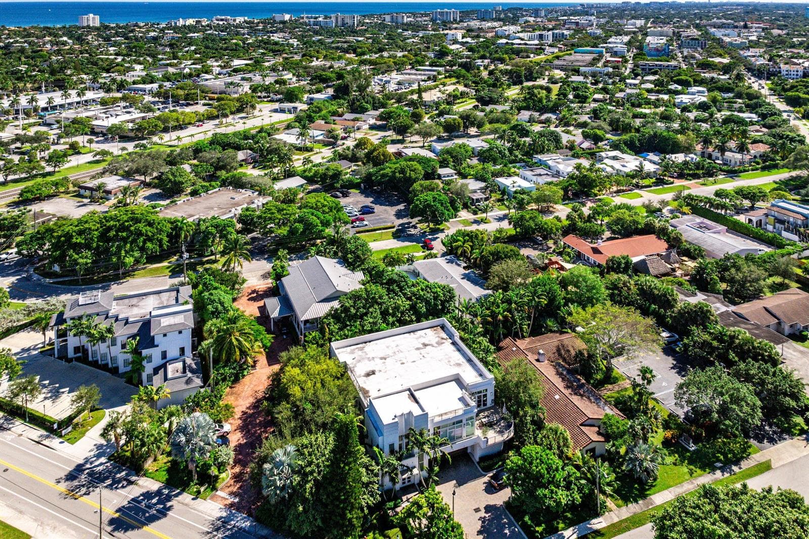 056-226PalmCourt-DelrayBeach-FL-33444-SM