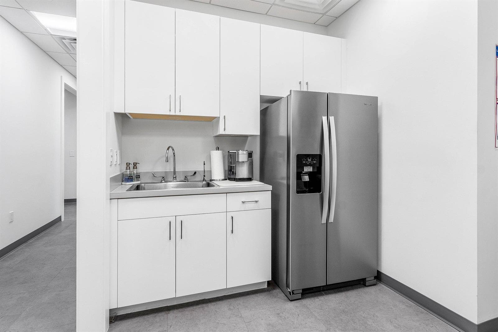033-226PalmCourt-DelrayBeach-FL-33444-SM