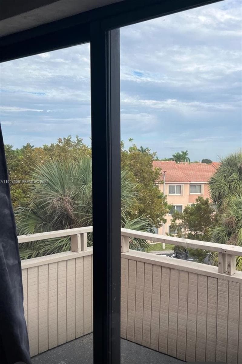 LAKEVIEW GARDENS CONDO · #B4002 in Hialeah - Photo 15