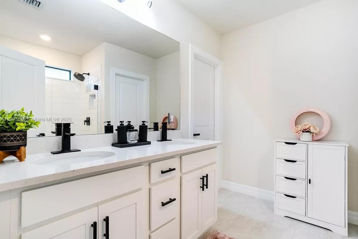 2940 Shortleaf Ave #2940 photo 13