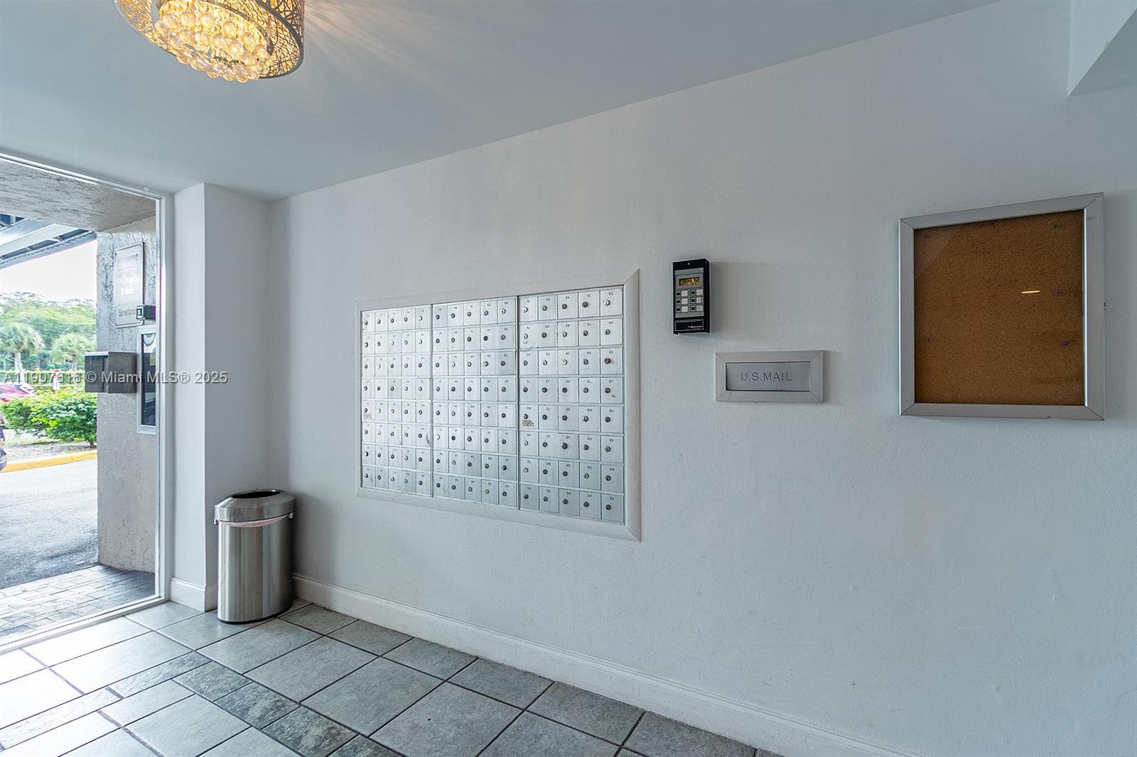 CARLTON BAY CONDO · #6Q in North Miami Beach - Photo 24