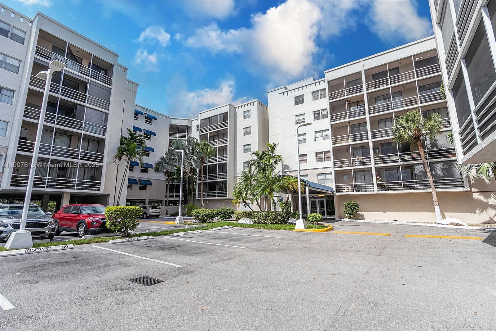 CARLTON BAY CONDO · #6Q in North Miami Beach - Photo 19