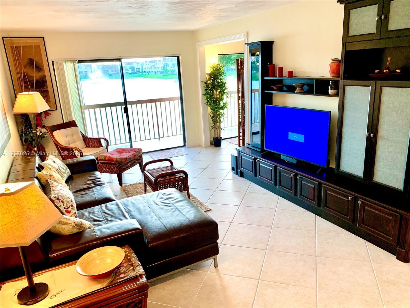VILLAS AT LAKEVIEW CONDO · #134 in Fort Lauderdale - Photo 1