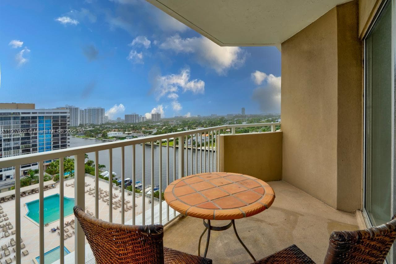 THE HEMISPHERES CONDO · #11 P in Hallandale Beach - Photo 22