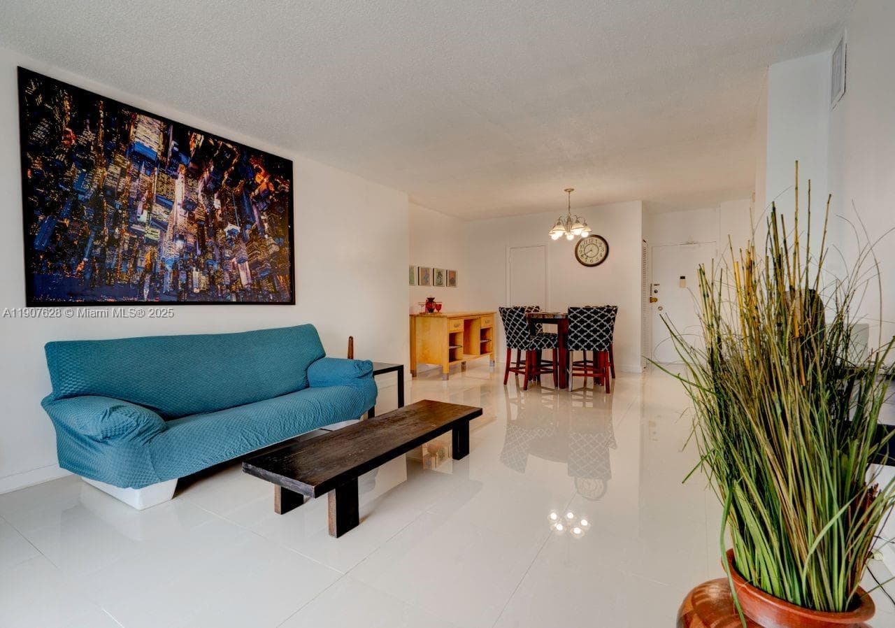THE HEMISPHERES CONDO · #11 P in Hallandale Beach - Photo 10