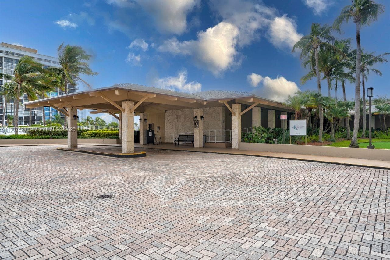 THE HEMISPHERES CONDO · #11 P in Hallandale Beach - Photo 15