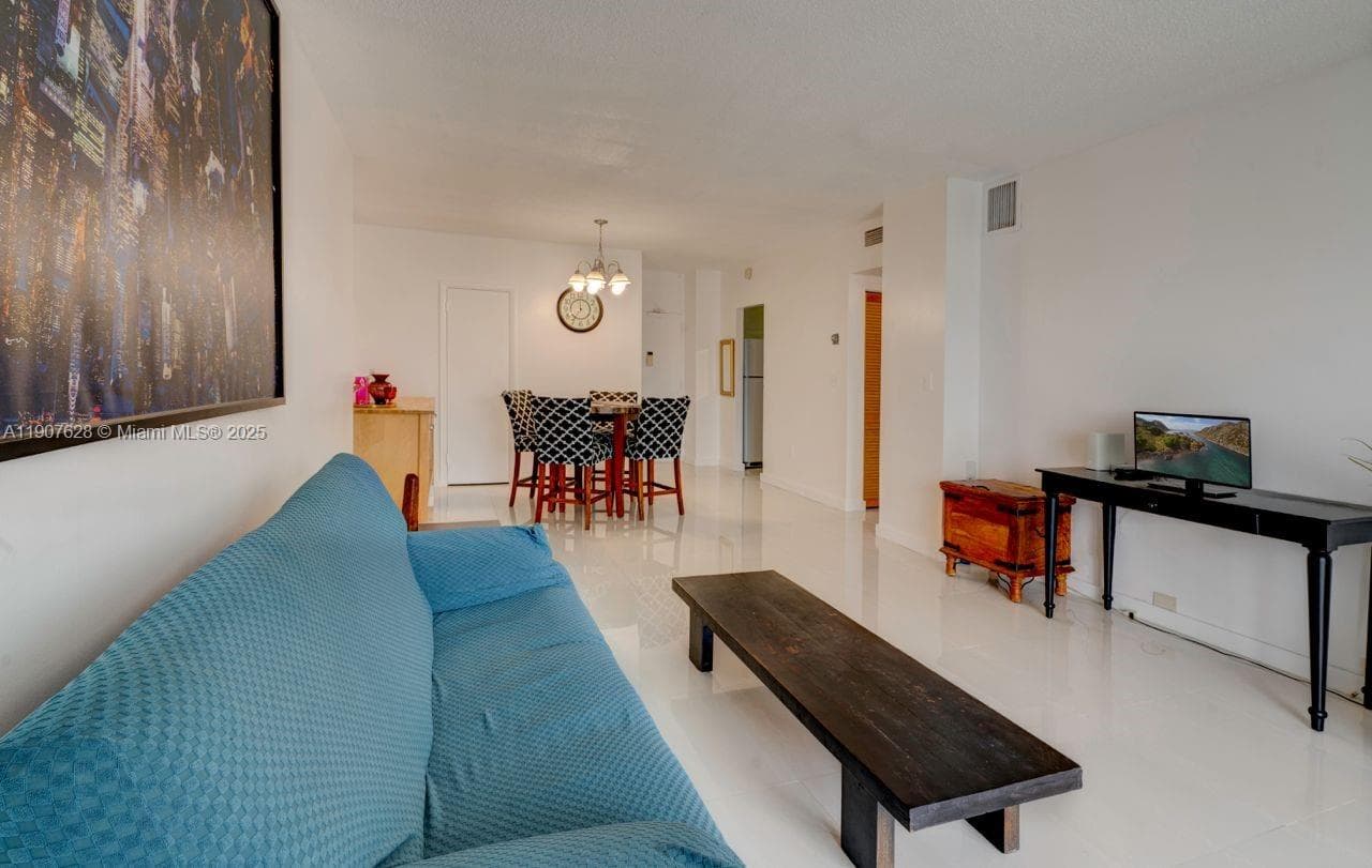 THE HEMISPHERES CONDO · #11 P in Hallandale Beach - Photo 8