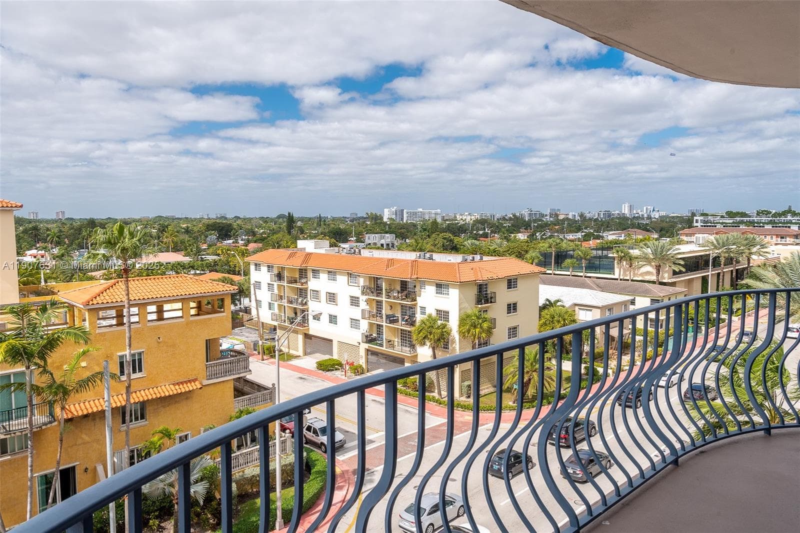 CHAMPLAIN TOWERS NORTH CO · #604 in Surfside - Photo 11