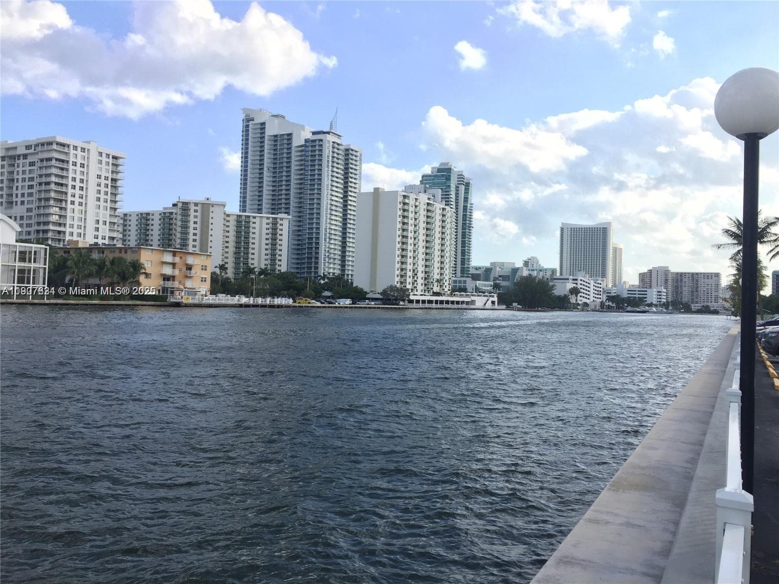OCEANVIEW PARK CONDO · #511 in Hallandale Beach - Photo 1