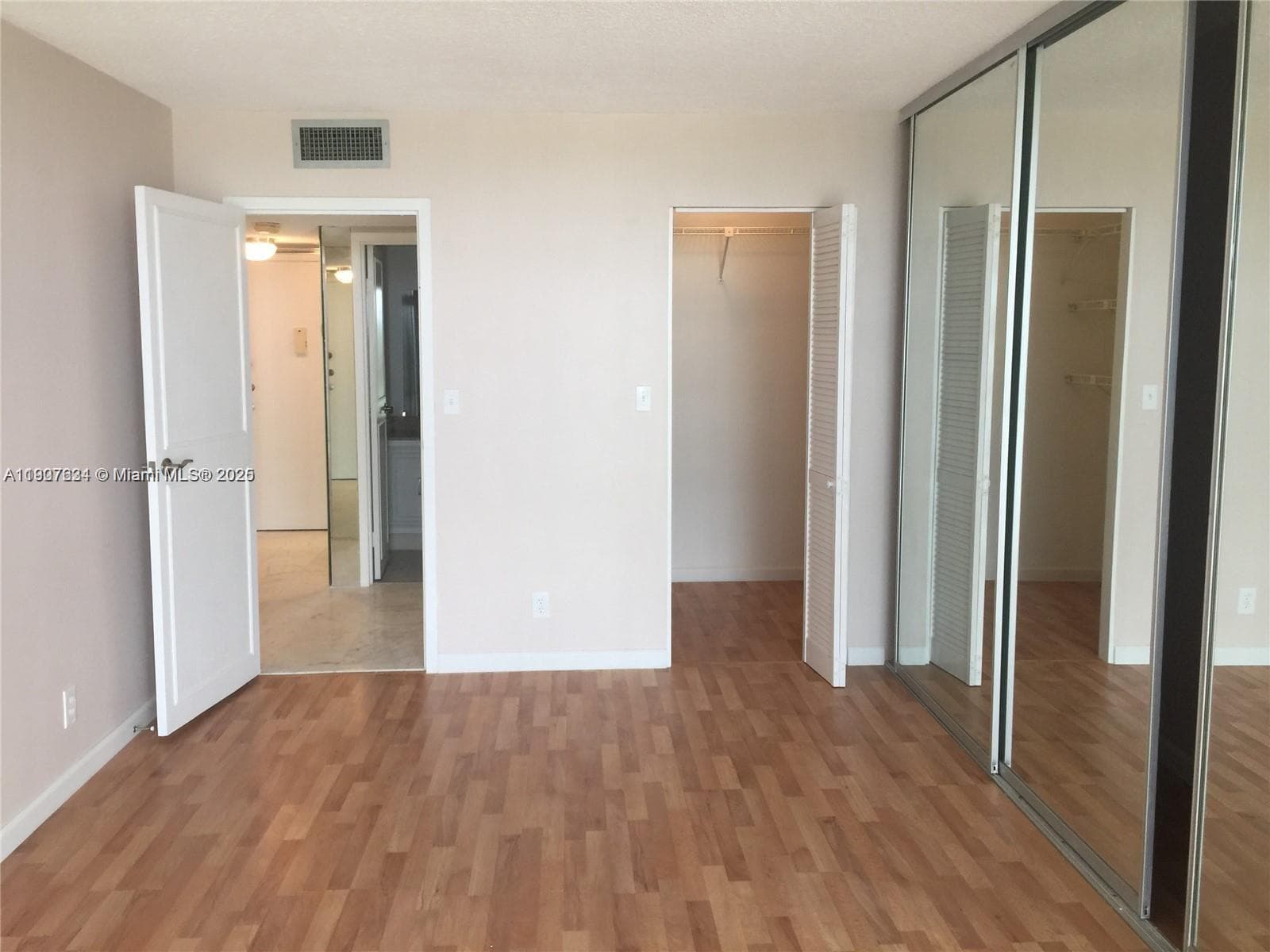 OCEANVIEW PARK CONDO · #511 in Hallandale Beach - Photo 10