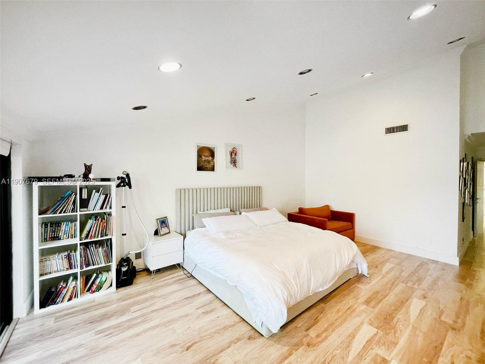 20444 NE 34th Ct #12 photo 11