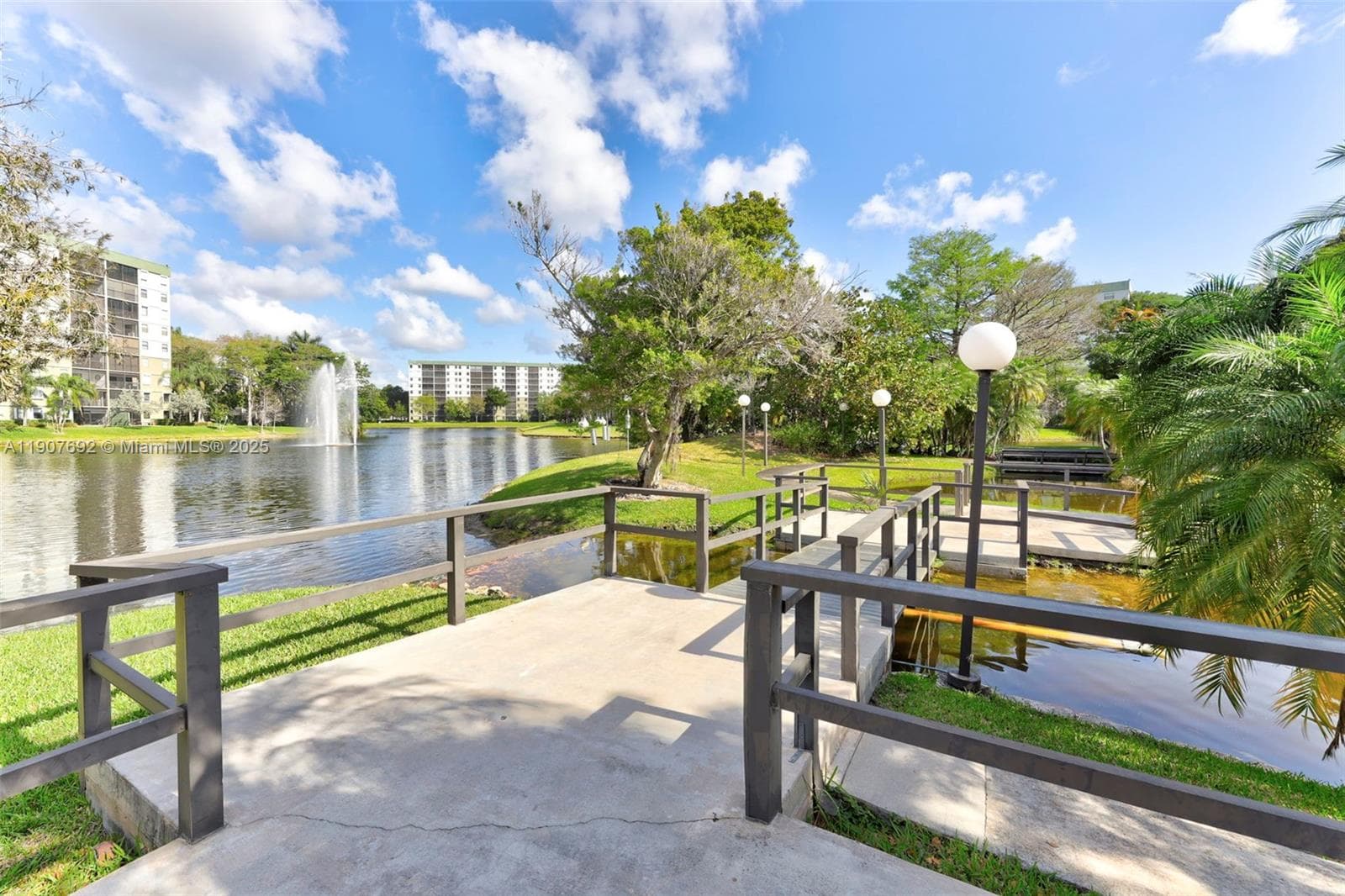 CYPRESS BEND CONDOMINIUM · #301 in Pompano Beach - Photo 28