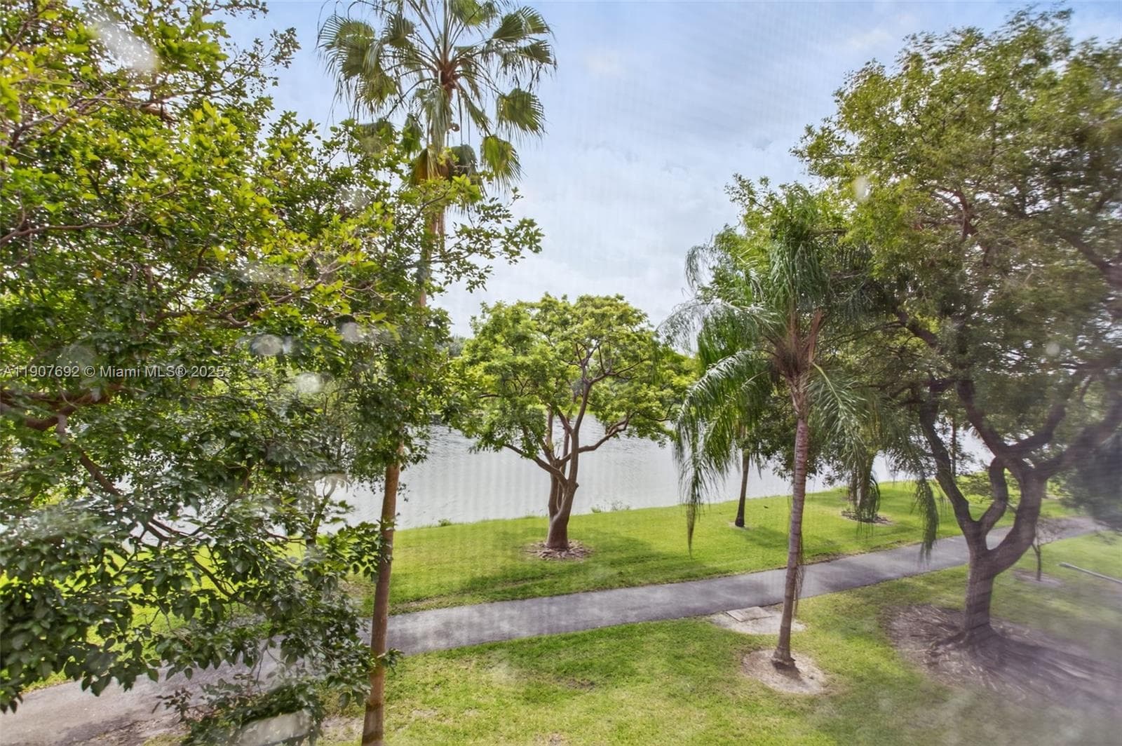 CYPRESS BEND CONDOMINIUM · #301 in Pompano Beach - Photo 20