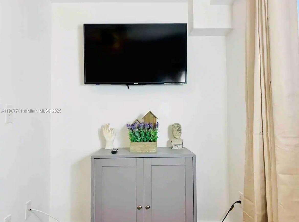 VERONA CONDO · #6 in Miami - Photo 5