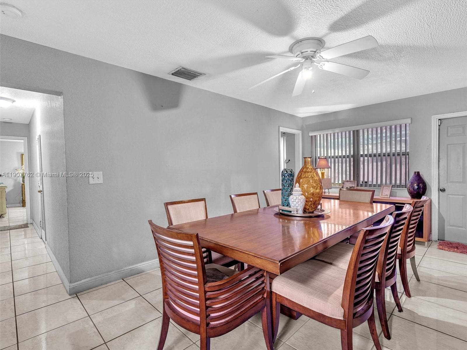 1307 NW 11 Street photo 16