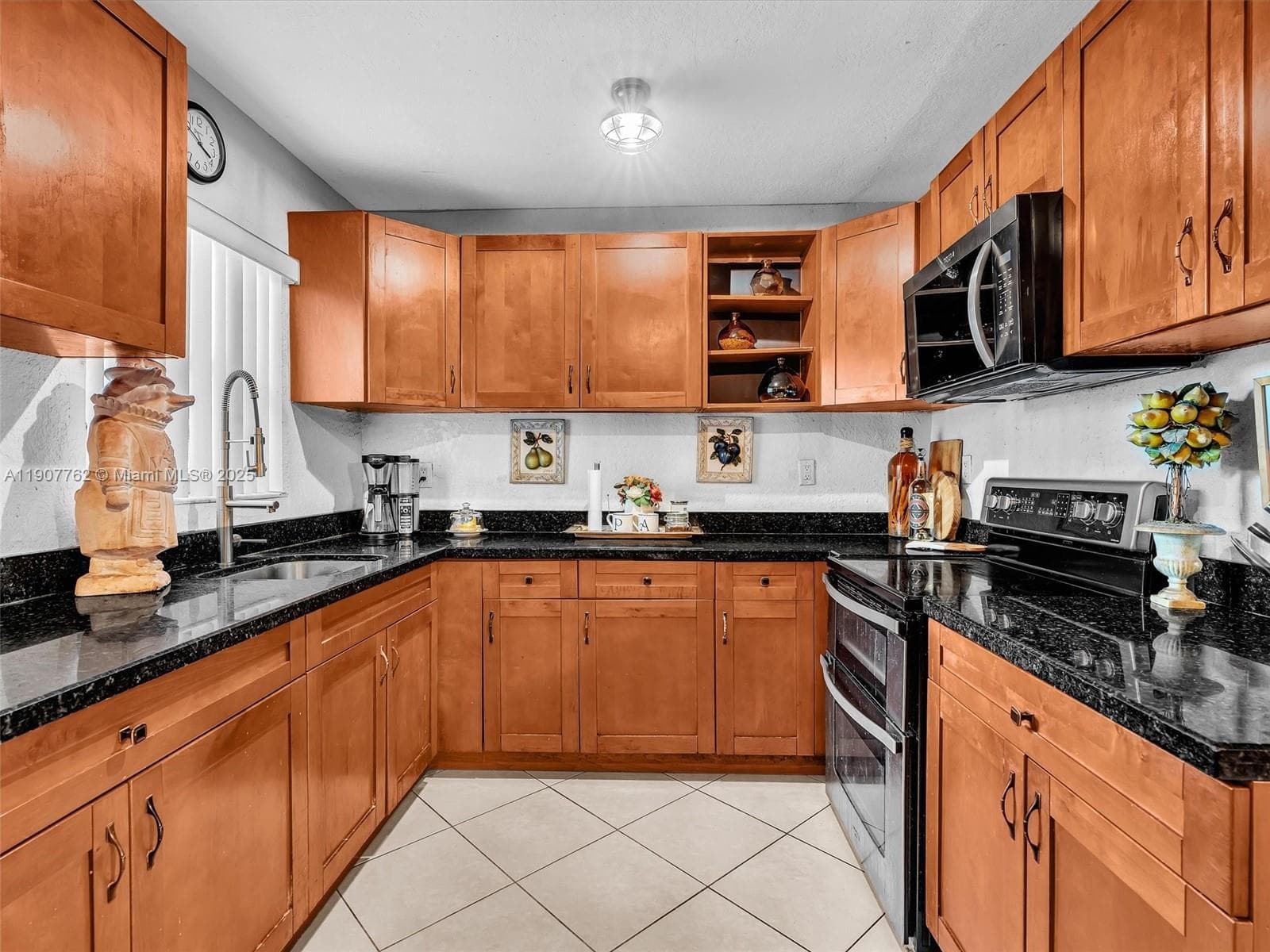 1307 NW 11 Street photo 26