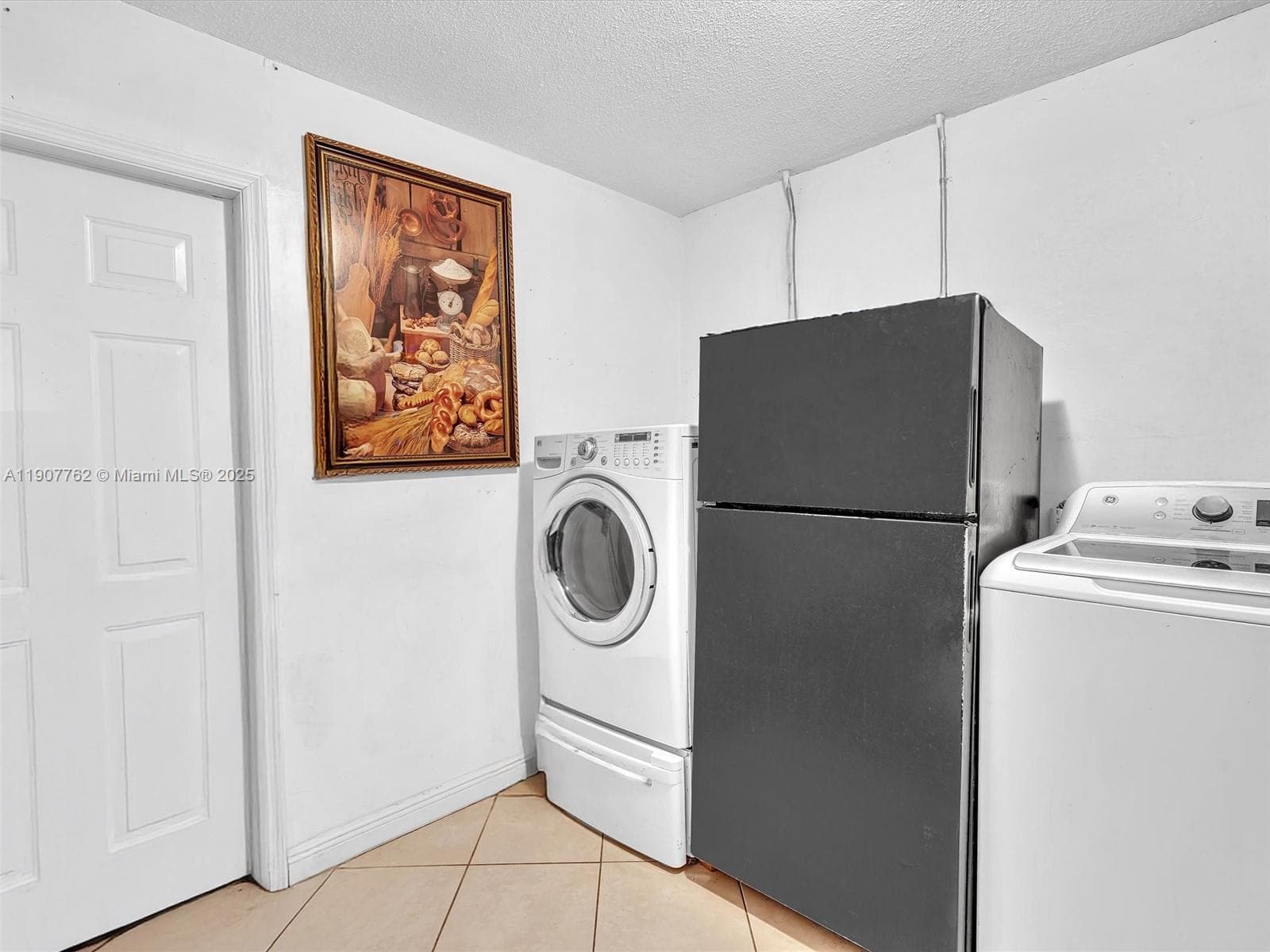 1307 NW 11 Street photo 21