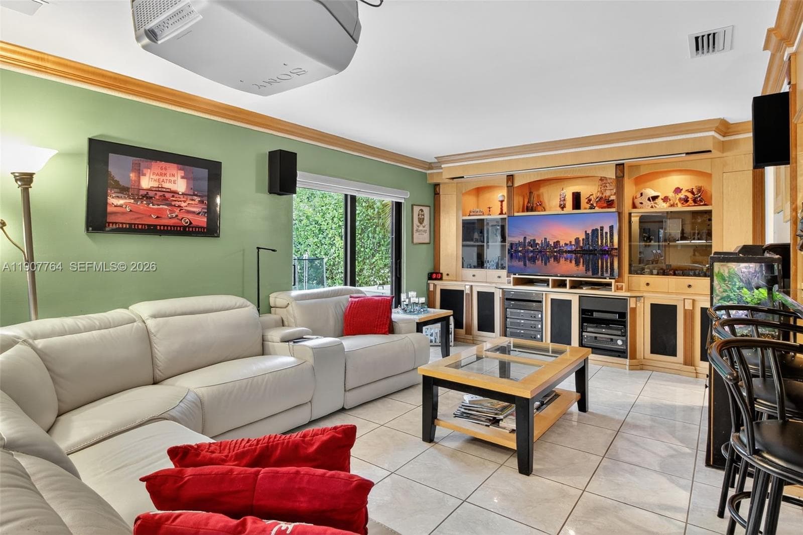 15010 Dunbarton Pl photo 3