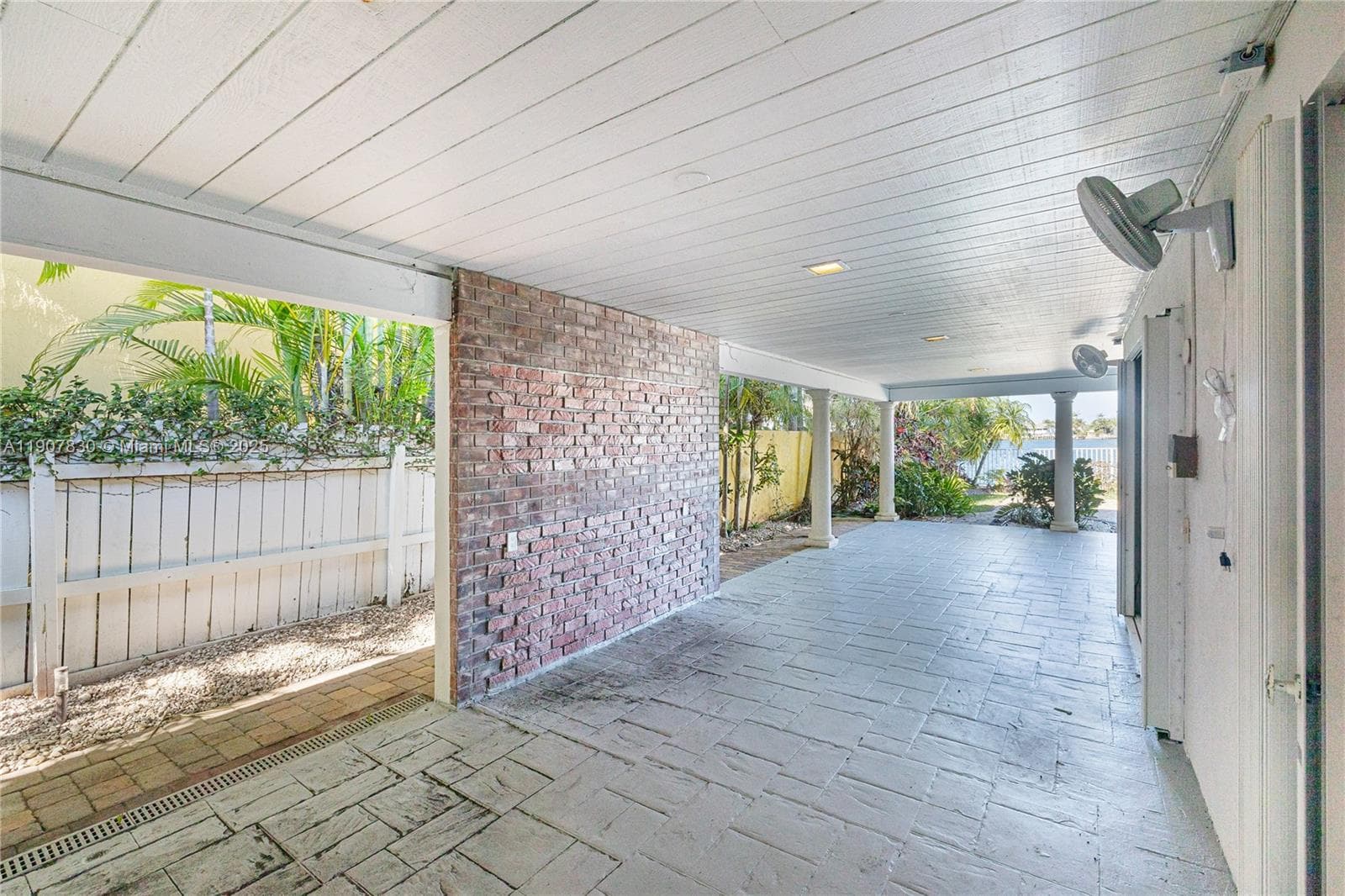 1375 N Biscayne Point Rd photo 22