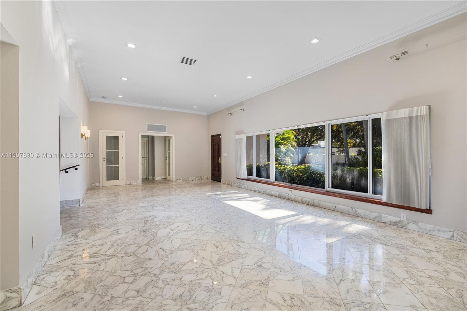 1375 N Biscayne Point Rd photo 5