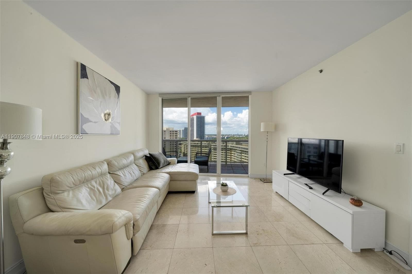BEACH CLUB CONDO · #1609 in Hallandale Beach - Photo 2