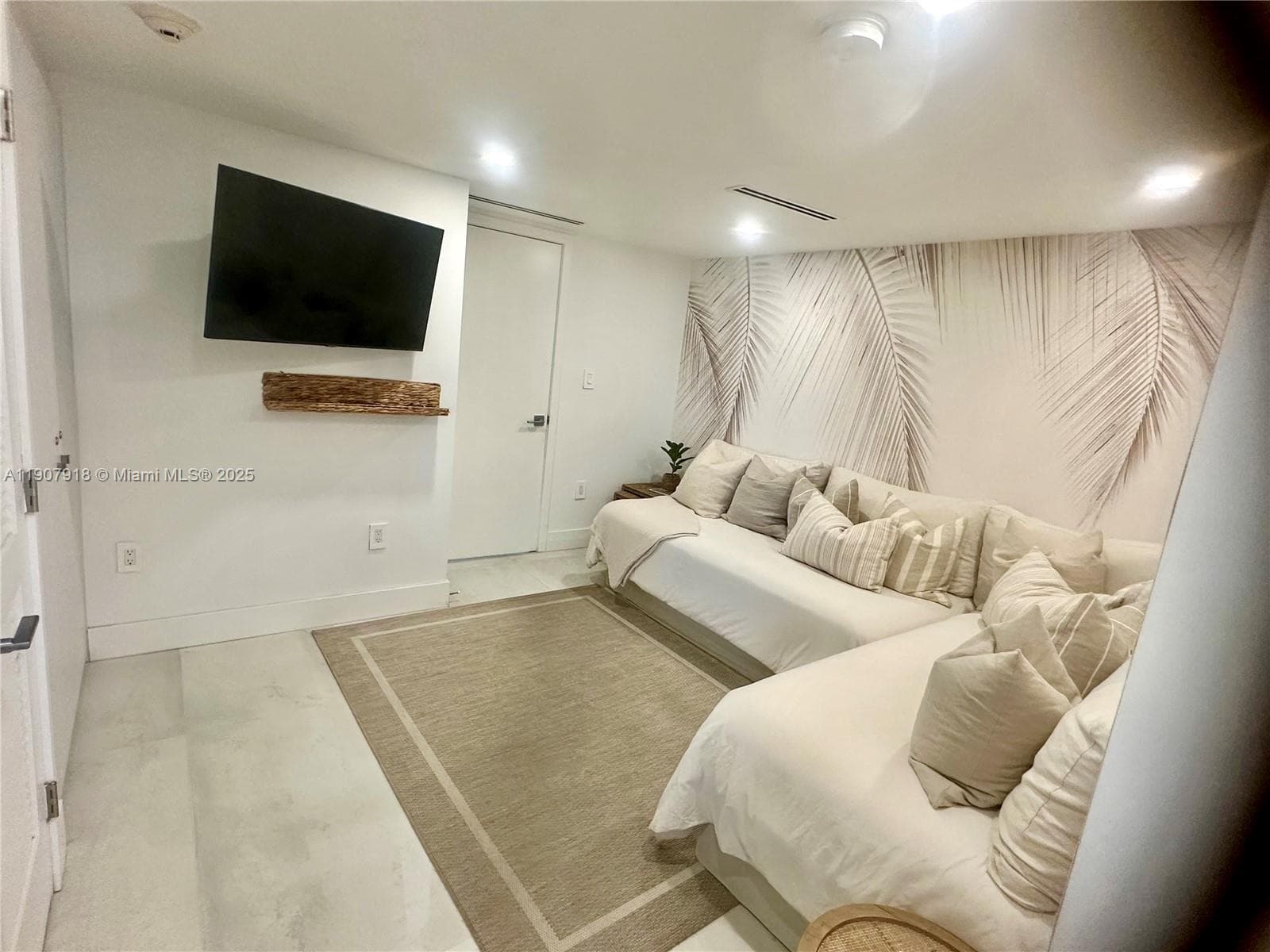 ARLEN HOUSE EAST CONDO · #2005 in Sunny Isles Beach - Photo 16