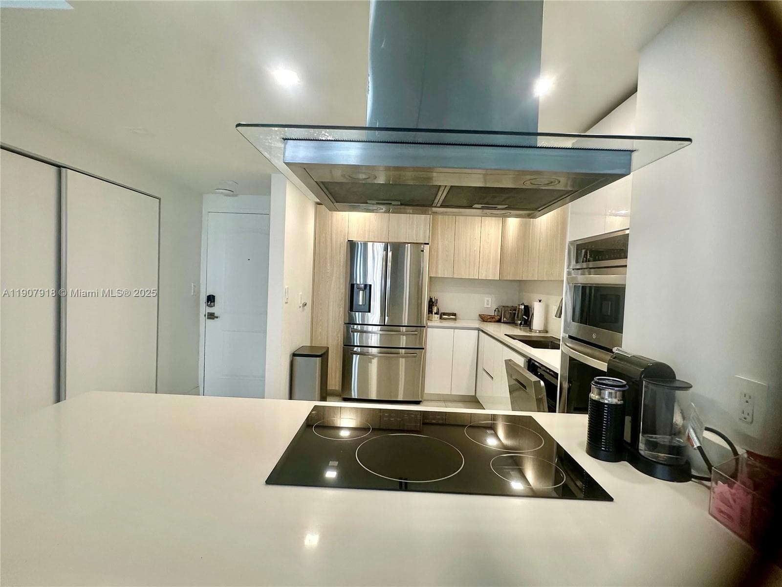 ARLEN HOUSE EAST CONDO · #2005 in Sunny Isles Beach - Photo 7
