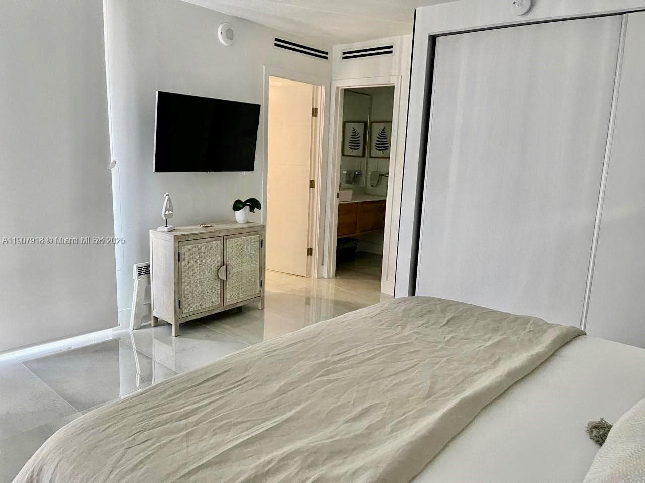 ARLEN HOUSE EAST CONDO · #2005 in Sunny Isles Beach - Photo 18