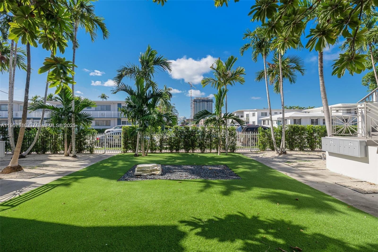 ALTOS DEL MAR NO 3 · #3 in Miami Beach - Photo 17