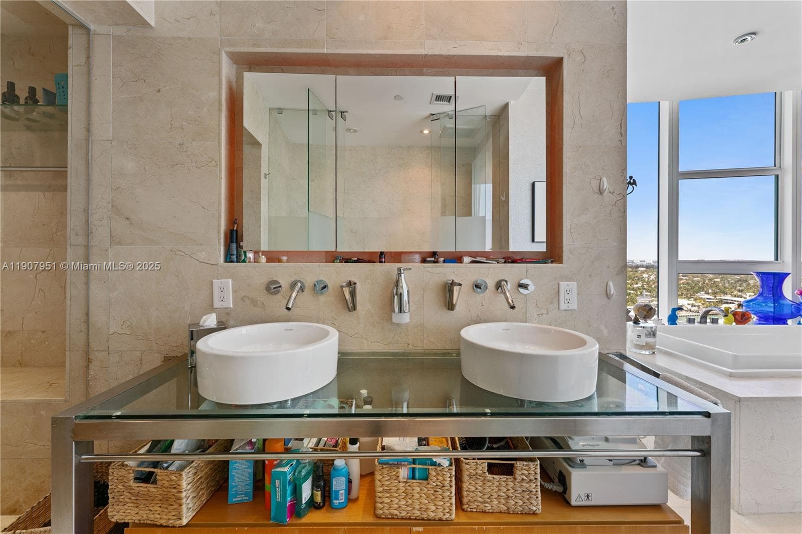6000 INDIAN CREEK CONDO · #PH 2501 in Miami Beach - Photo 21