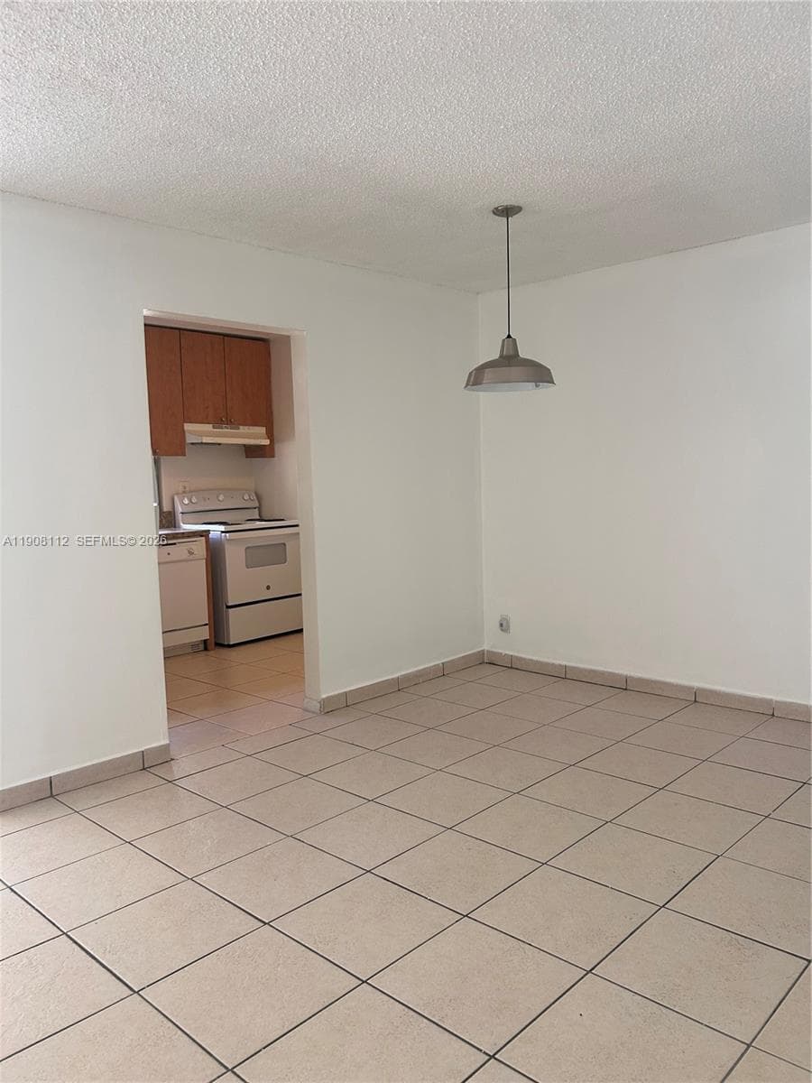 PLAZA OF AMERICAS CONDO P · #103 in Sunny Isles Beach - Photo 17