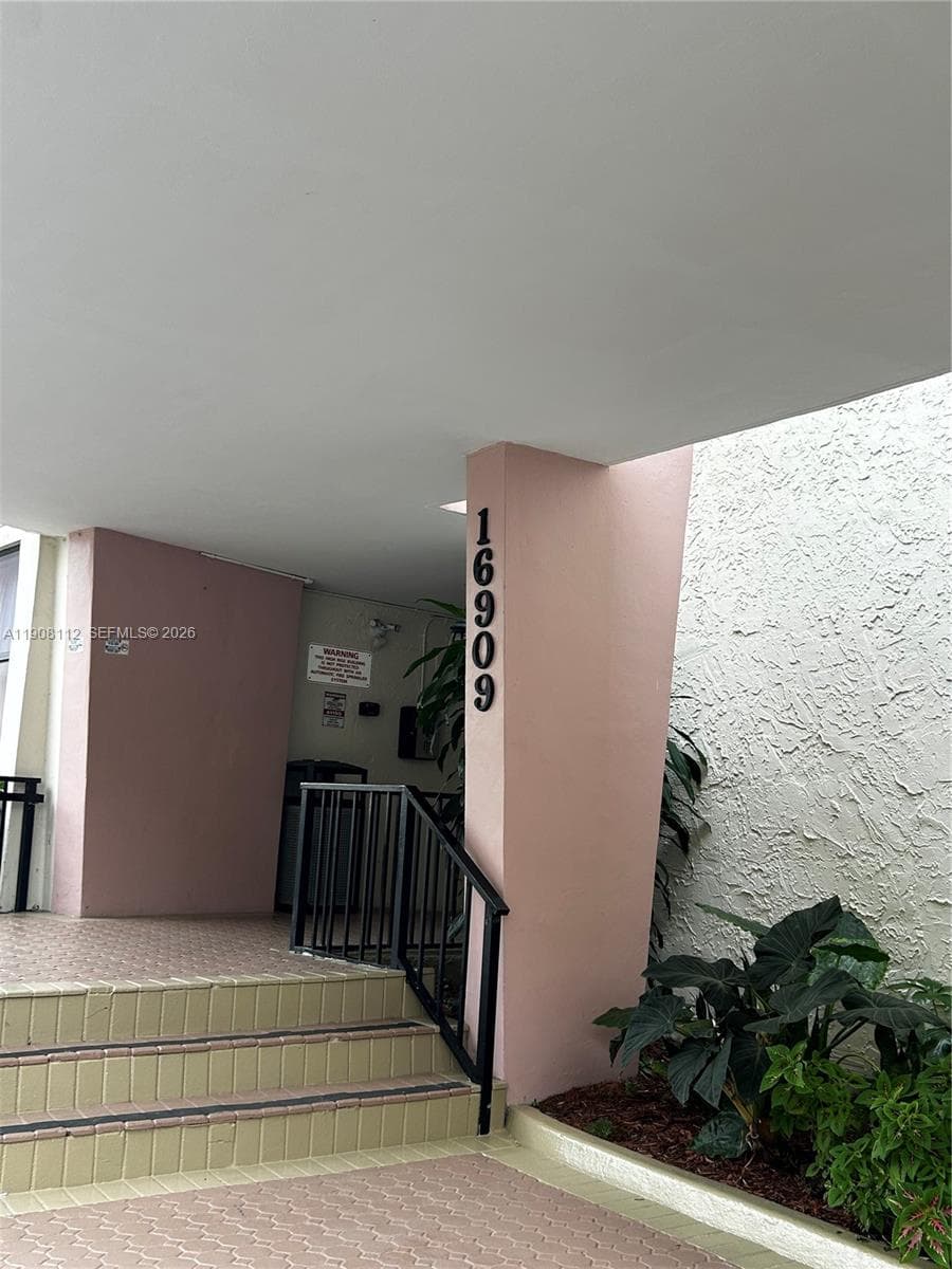 PLAZA OF AMERICAS CONDO P · #103 in Sunny Isles Beach - Photo 9