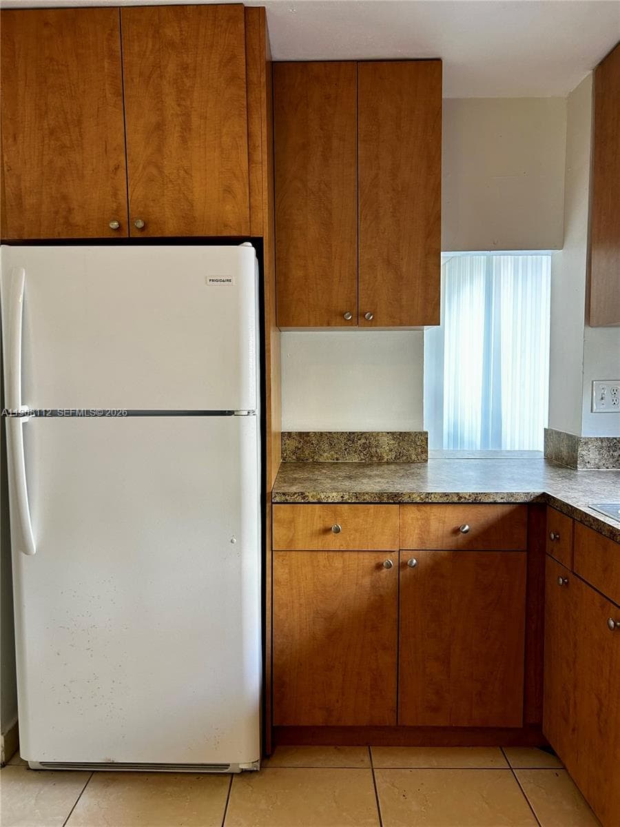PLAZA OF AMERICAS CONDO P · #103 in Sunny Isles Beach - Photo 19