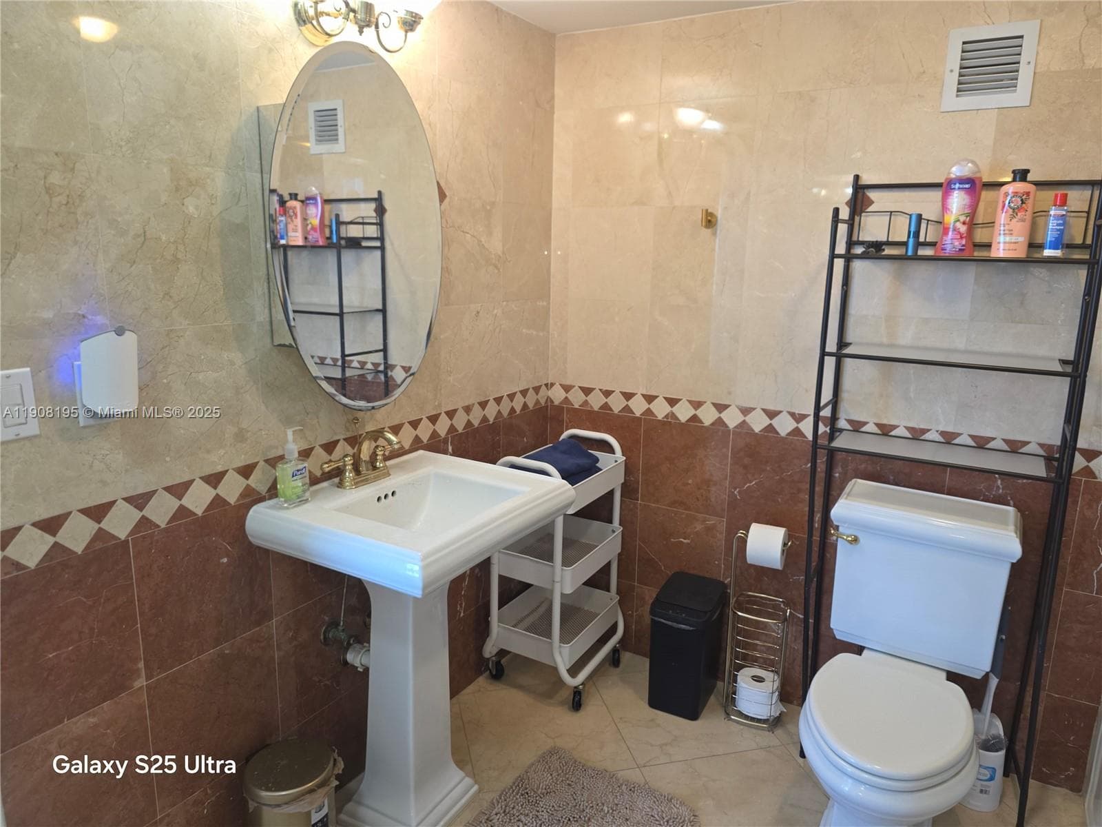 SEA AIR TOWERS CONDO · #1401 in Hollywood - Photo 16
