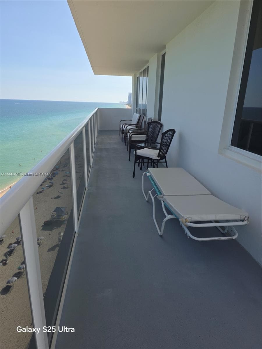 SEA AIR TOWERS CONDO · #1401 in Hollywood - Photo 35
