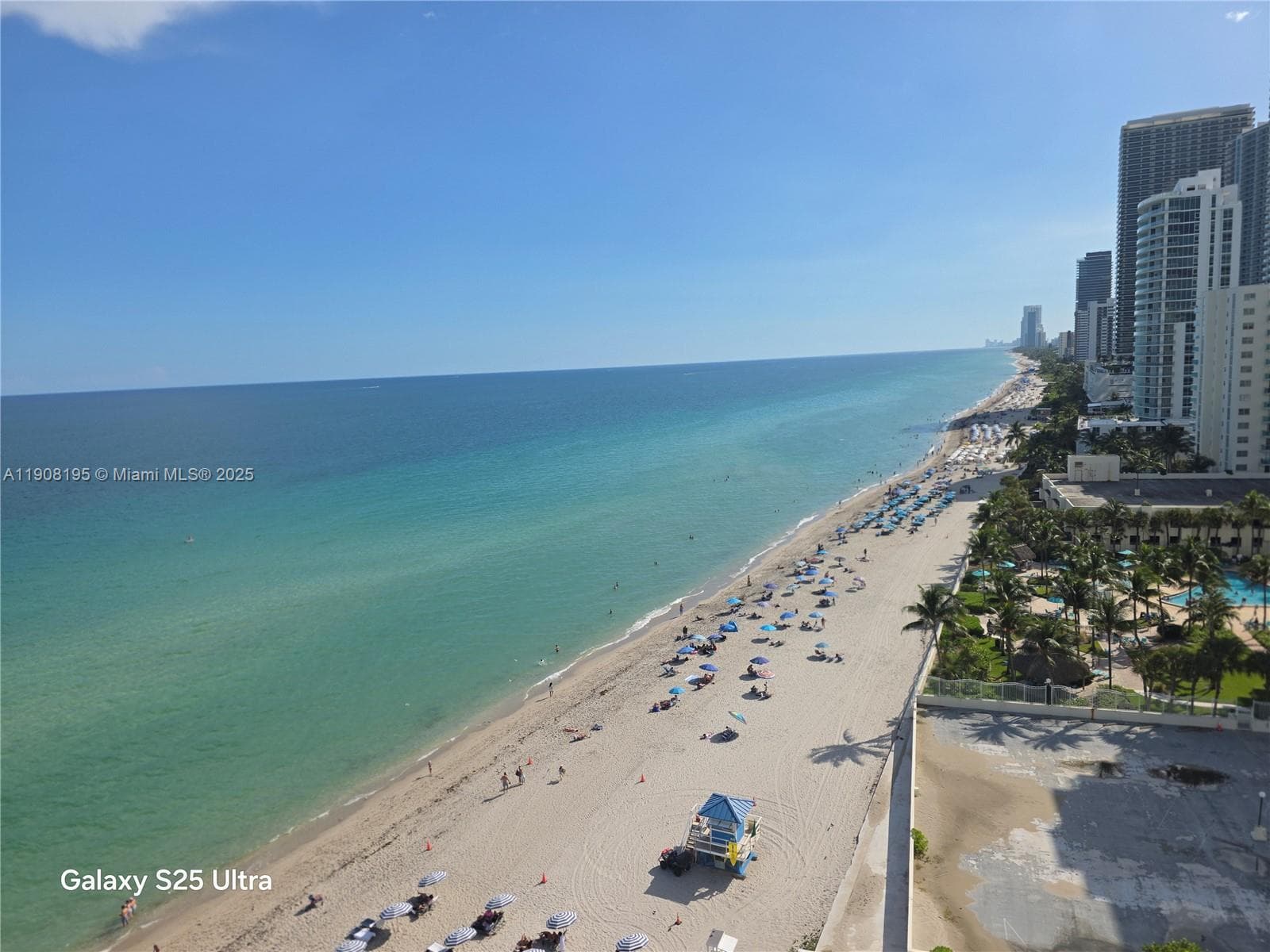 SEA AIR TOWERS CONDO · #1401 in Hollywood - Photo 4